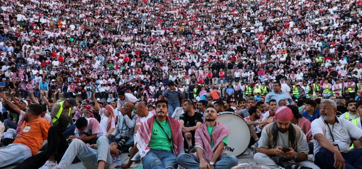 Dode en acht gewonden bij gedrang rond WK-wedstrijd in Amman