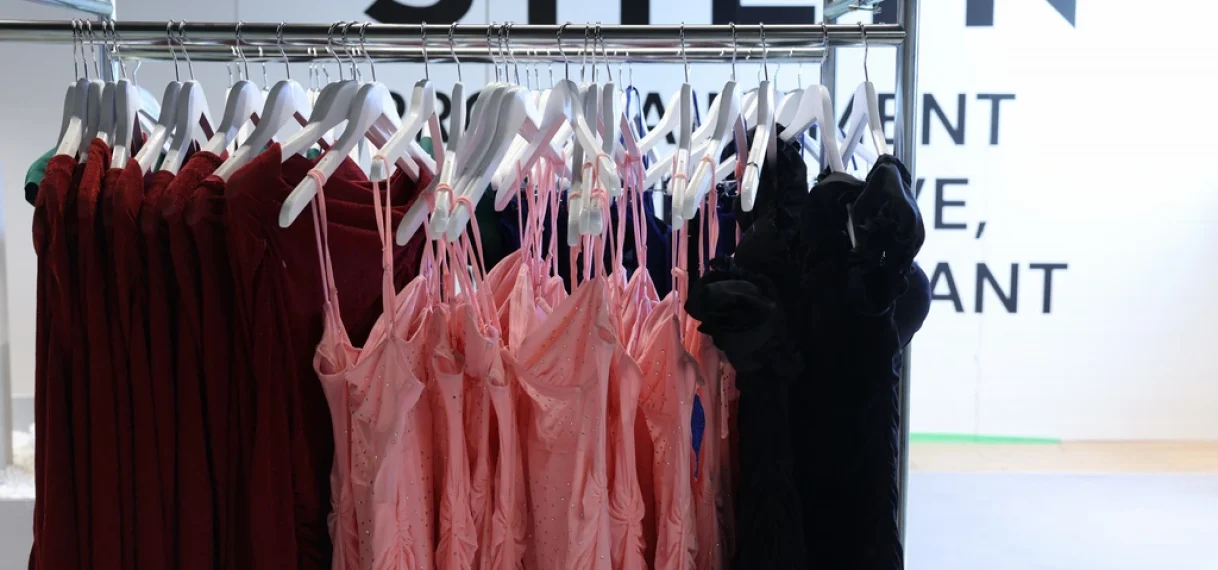 Frankrijk verbiedt reclame voor ultrafastfashionwinkels