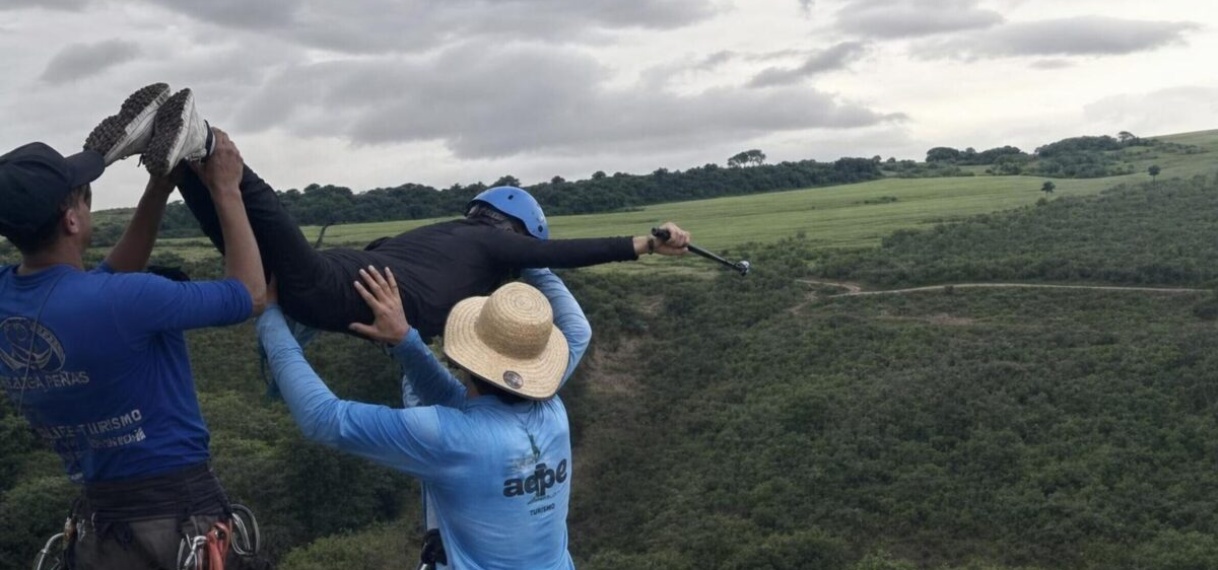 Vergeten veiligheidskoord kost 21-jarige brugspringer in Brazilië het leven