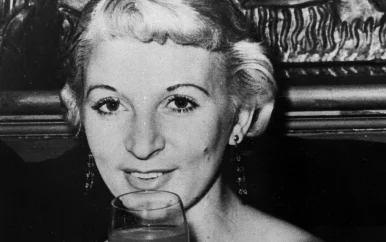 Koning Charles verlaagt straf van Ruth Ellis symbolisch