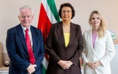 Nederlandse Tweede Kamerdelegatie ziet ruimte voor sterkere samenwerking met Suriname