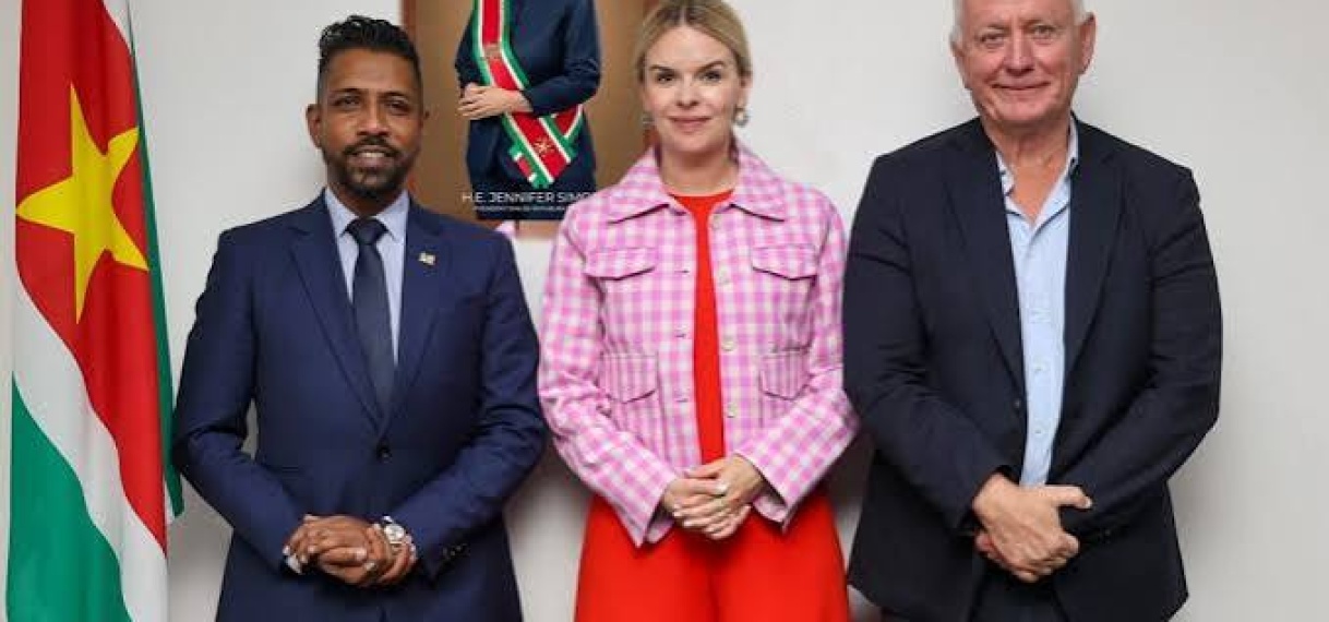 Nederlandse Kamerdelegatie en minister Monorath bespreken samenwerking