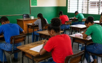 Eindexamens uitgesteld op scholen met tekort aan vakleerkrachten