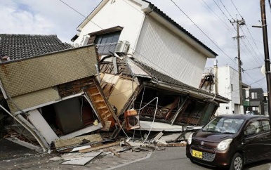 UPDATE: Dertien doden na zware aardbeving op Japans eiland Kyushu