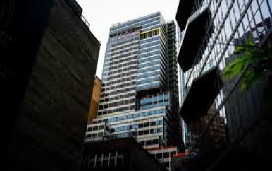 37 verdiepingen hoog gebouw in New York dreigt deels in te storten