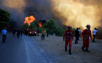 Grote natuurbrand Frankrijk onder controle; 200.000 mensen mogen naar huis