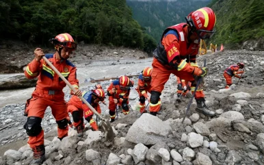 UPDATE: Dodental overstromingen Nepal en Tibet stijgt naar 750