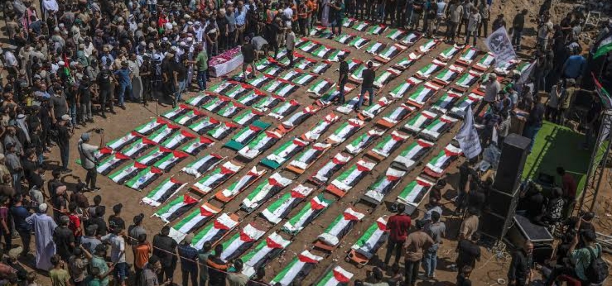 112 Palestijnen uit één familie na drie jaar alsnog begraven in Gaza