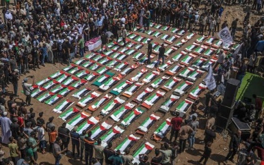 112 Palestijnen uit één familie na drie jaar alsnog begraven in Gaza