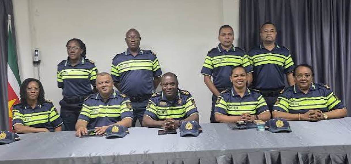 Nieuw politie-uniform toegelicht tijdens persconferentie