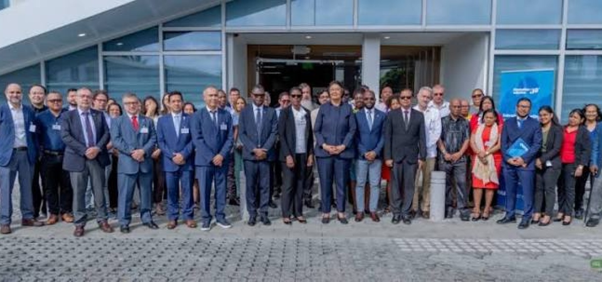 President Simons pleit voor behoud van malariavrije status Suriname