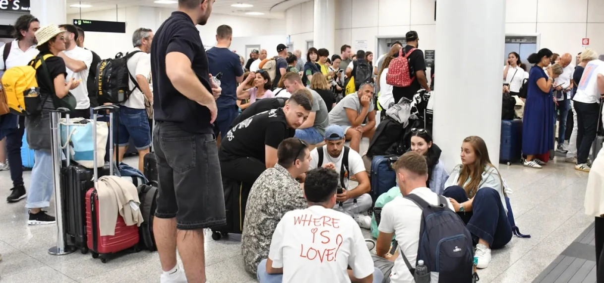 UPDATE: Vulkaan Etna ontregelt vliegverkeer op Sicilië opnieuw