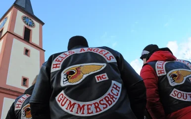 Grote politie-actie tegen Hells Angels