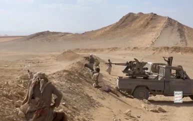 Twee Iraanse boten vernietigd na poging Amerikaans vaartuig in beslag te nemen