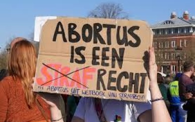 PRO wil abortus uit het strafrecht halen