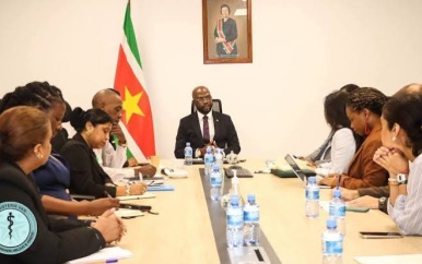Suriname bereidt introductie pneumokokkenvaccin voor