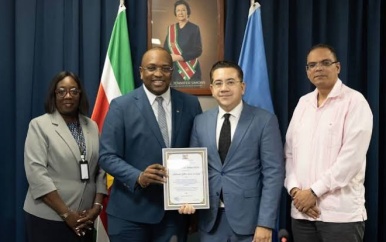 BIS presenteert zich als eerste digitale ministerie van Suriname