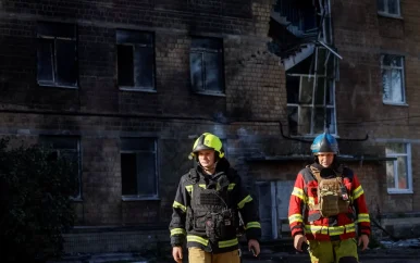 Russische drones raken school in Kyiv; kinderen komen met de schrik vrij