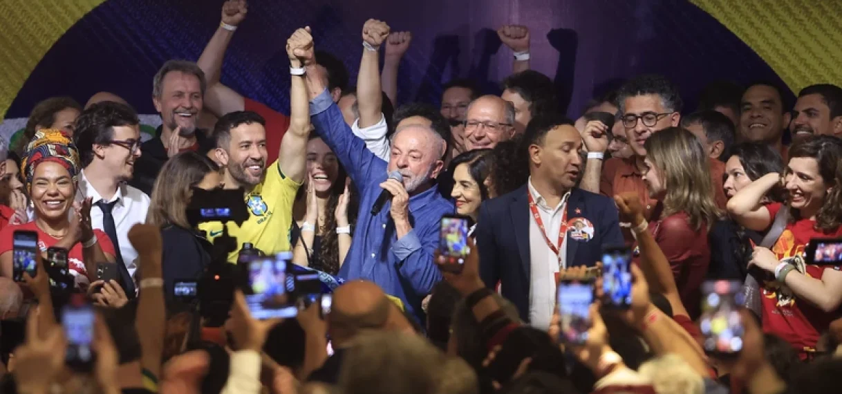 Lula wint verkiezingen in Brazilië; Bolsonaro erkent zijn verlies niet