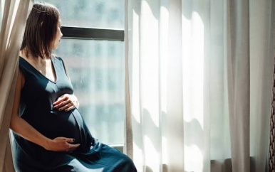 Britse vrouw liegt uit wraak jarenlang tegen ex over geboorte van kinderen